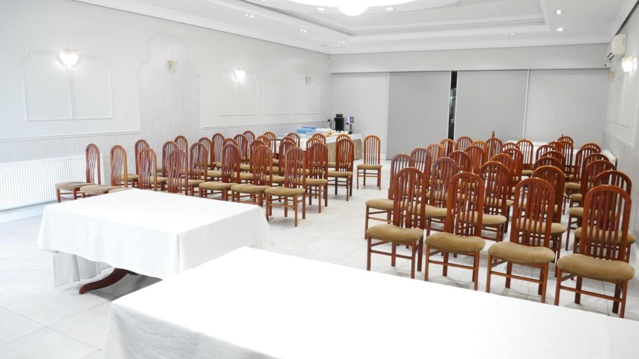 Restauracja Kargul Noclegi Łęczyca Buitenkant foto